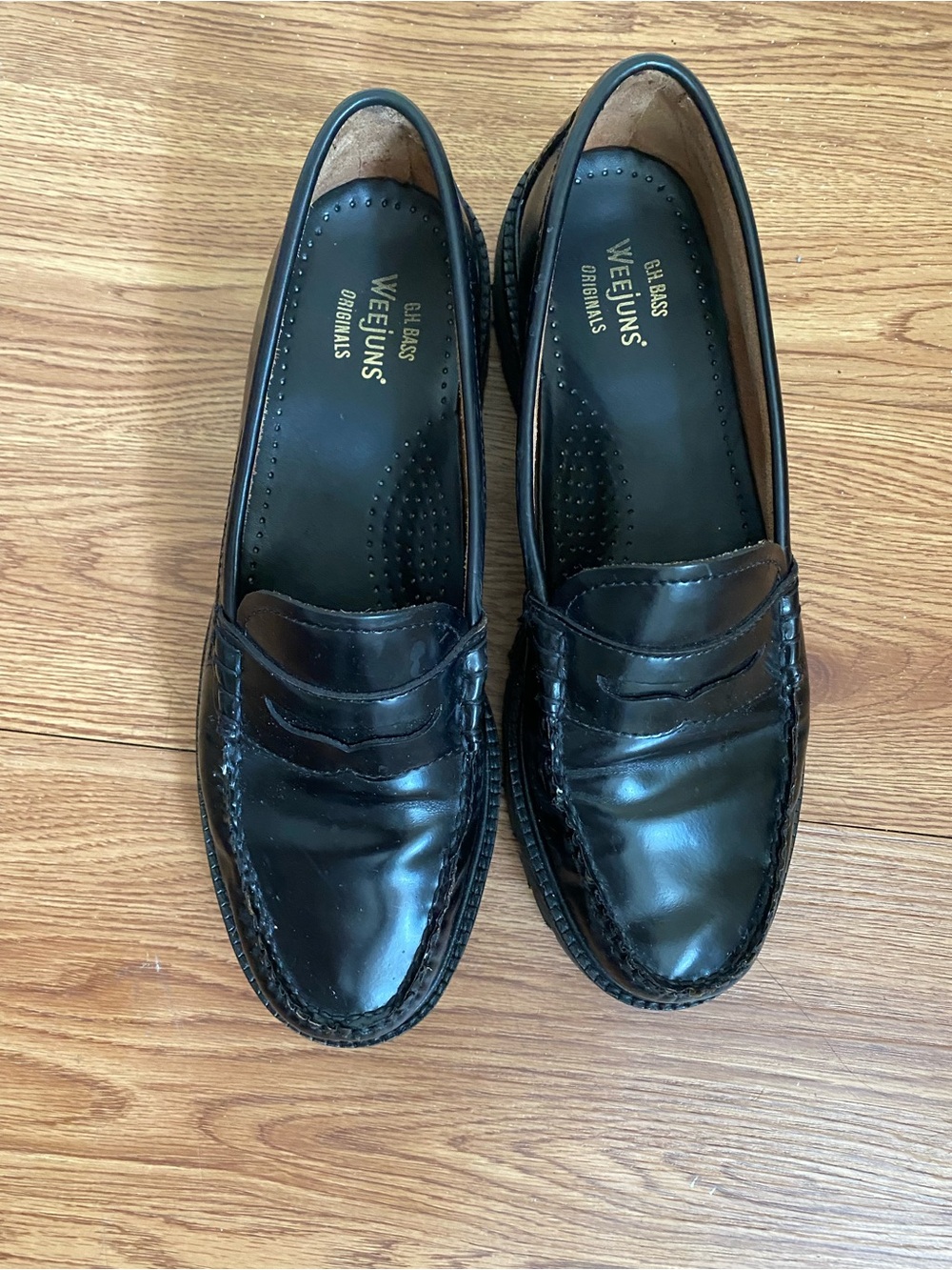 G.H. BASS Black Whitney Weejuns Leather Penny Loafers